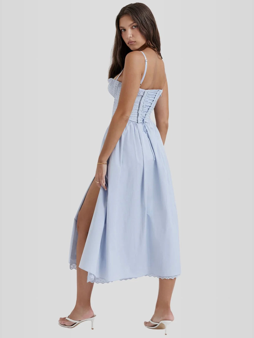 Vestido bustier midi com corte na lateral celestial jasmine