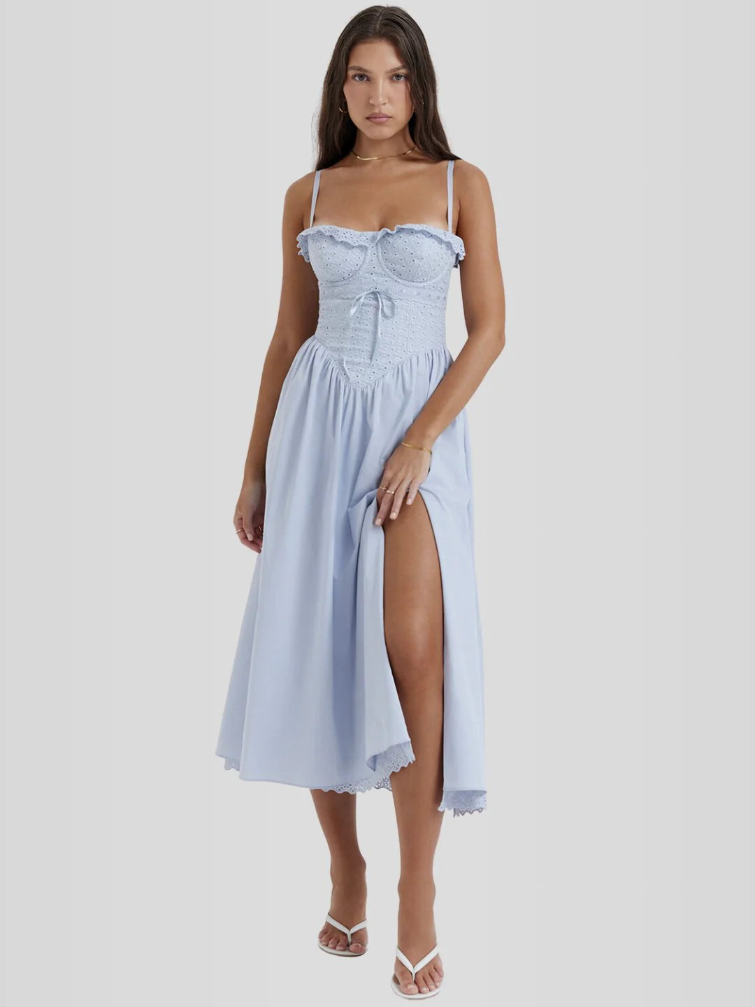 Vestido bustier midi com corte na lateral celestial jasmine