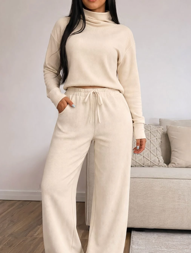 Conjunto Gola Alta e Calça