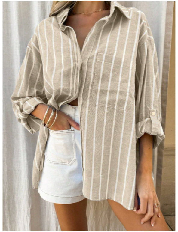 Camisa feminina despojada em listras Bege