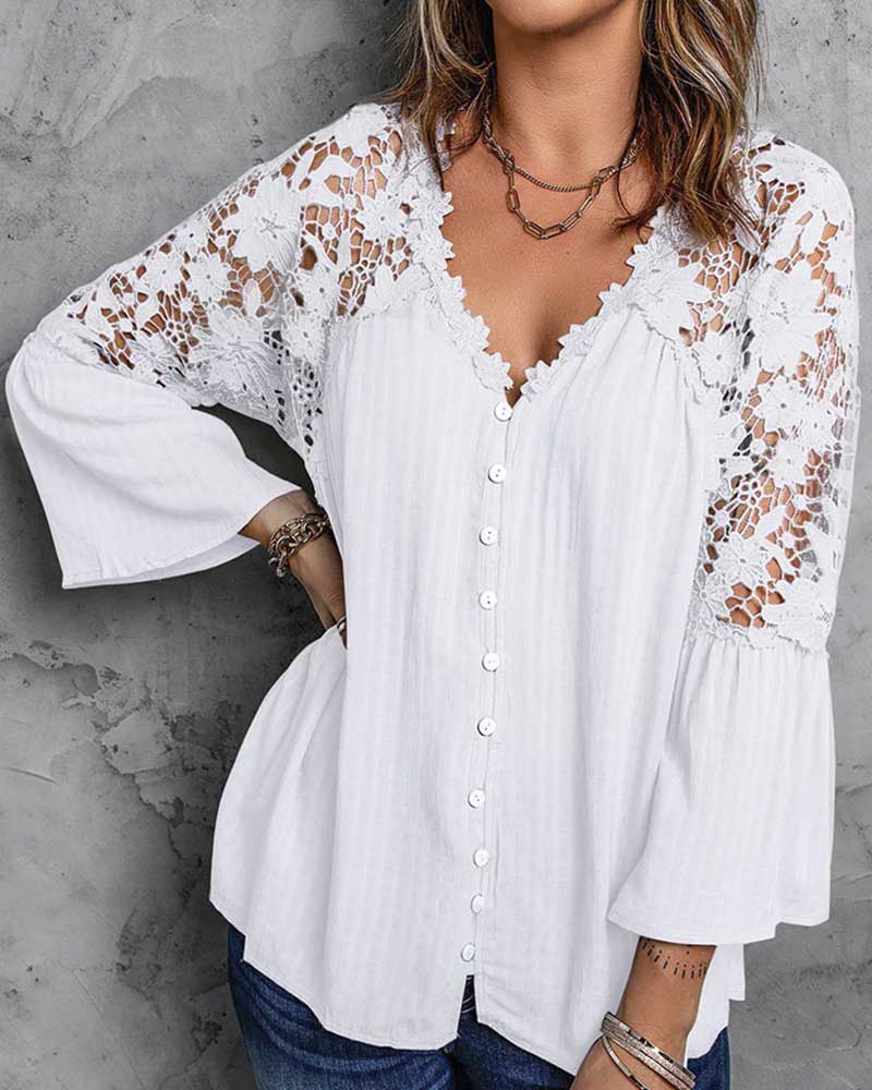 Blusa feminina costas e ombros em renda decote em V